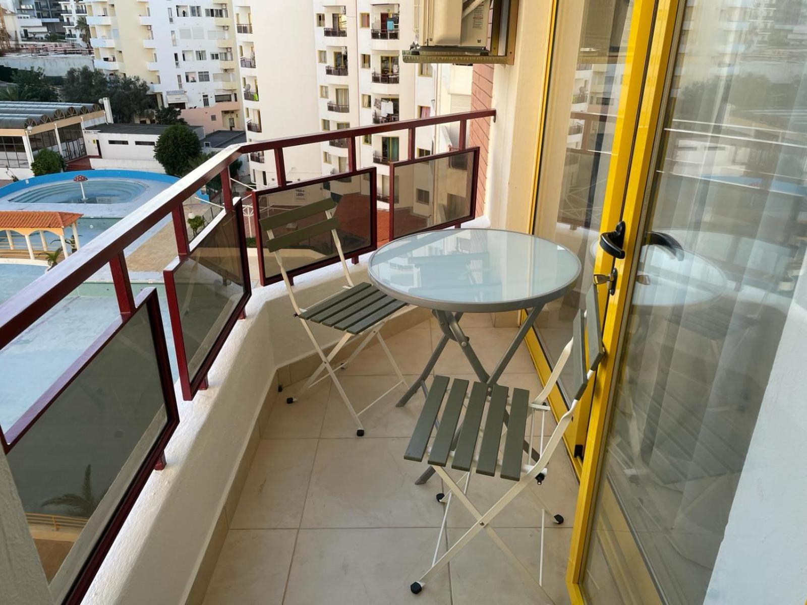T2 With Pool, 300M From The Beach ปอร์ติเมา ภายนอก รูปภาพ