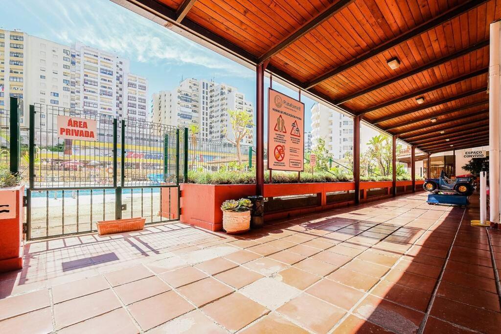T2 With Pool, 300M From The Beach ปอร์ติเมา ภายนอก รูปภาพ
